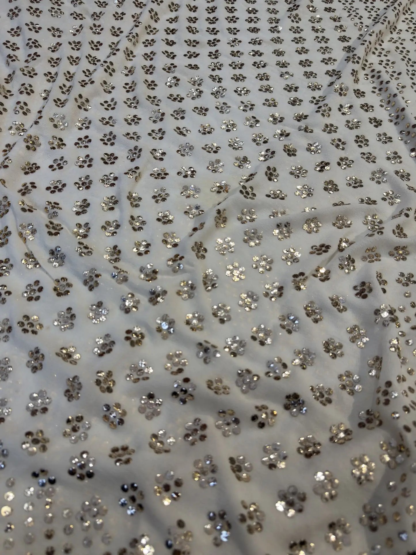 Side view of Floral Motif Lucknowi Chikankari Dupatta featuring elegant handcrafted floral embroidery.