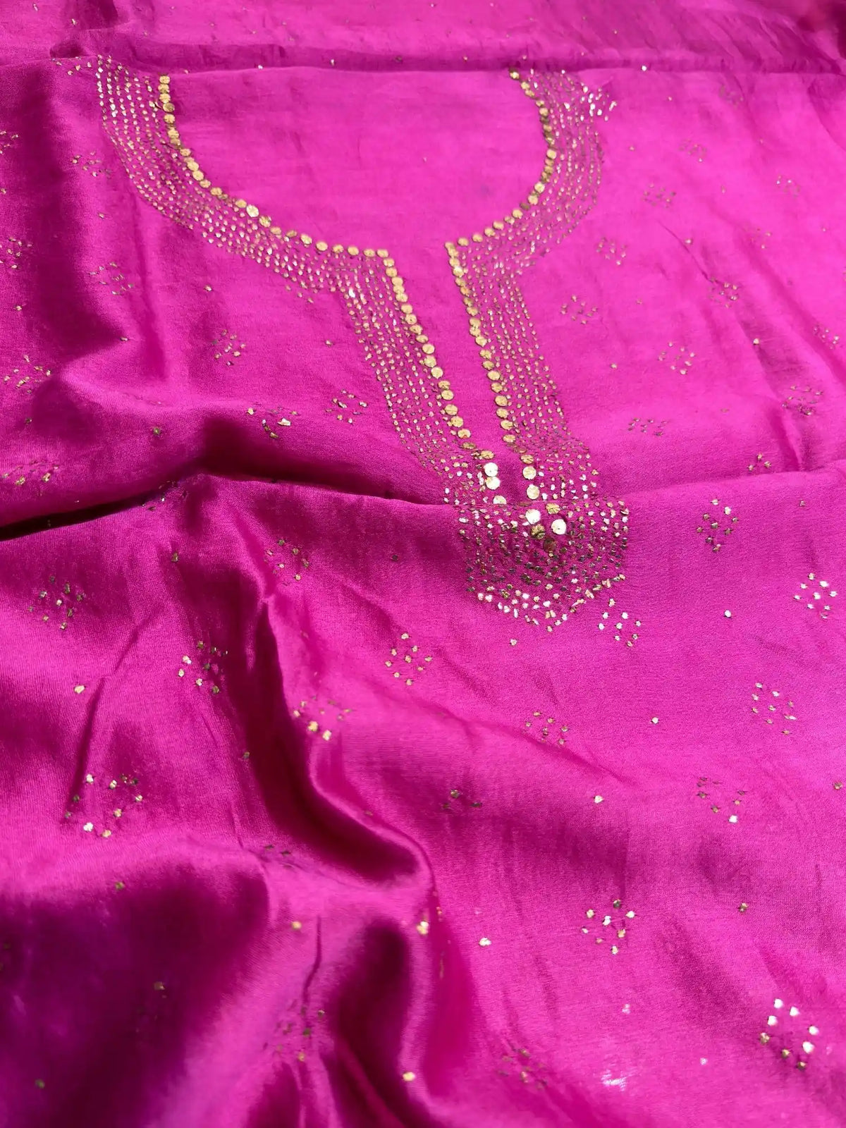 Fuchsia Pink Chanderi Silk Mukaish Suit neck design